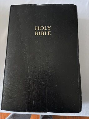 Holy Bible - KJV giant print Reference Thomas Nelson Faux Leather Red Letter